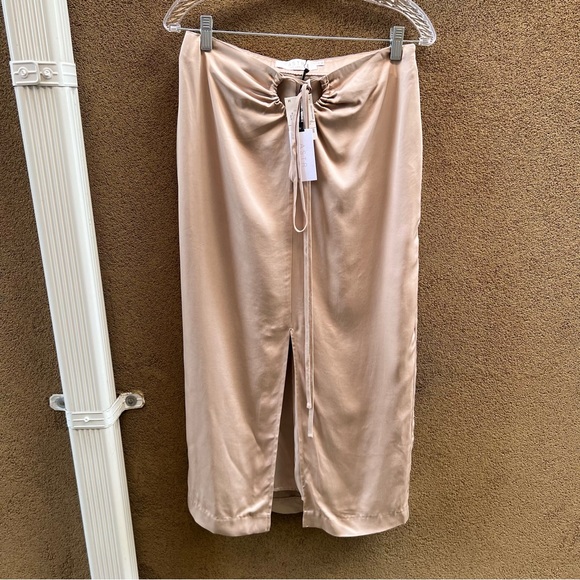 ASTR Robin Tie Waist Cutout Midi Skirt Khaki M - Picture 11 of 12